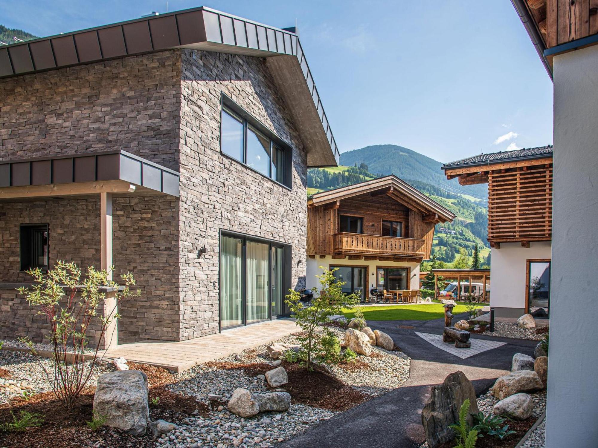 The Village Chalet Stone House Wald im Pinzgau Exteriör bild