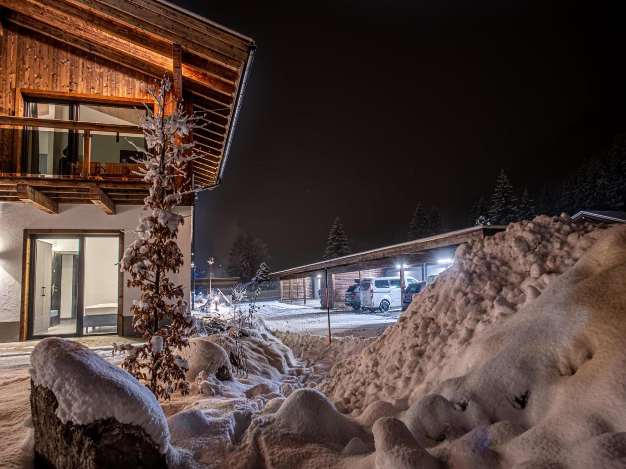 The Village Chalet Stone House Wald im Pinzgau Exteriör bild
