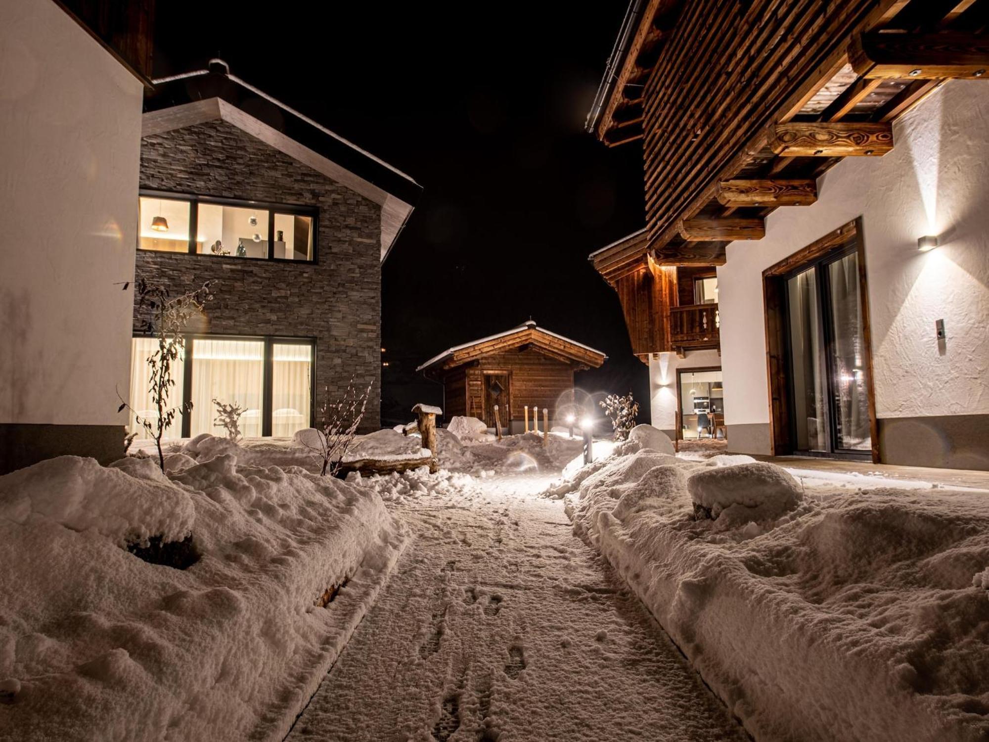 The Village Chalet Stone House Wald im Pinzgau Exteriör bild